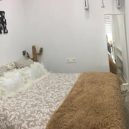 Apartamento De Diseno Centrico A 5 Min De Playa Alicante Exterior foto